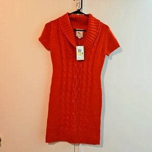 NWT womens rust orange sweater